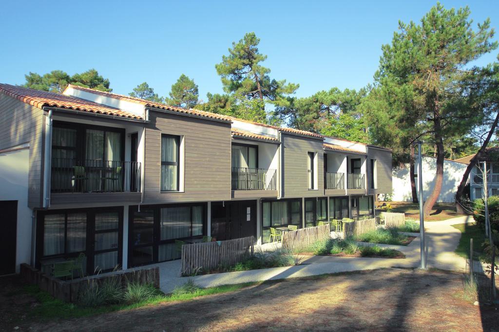 Arc En Ciel Oleron Hotel แซ็ง-โทรจง-เลส์-แบ็งส์ ภายนอก รูปภาพ